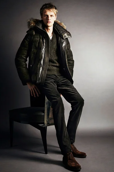 Look 18